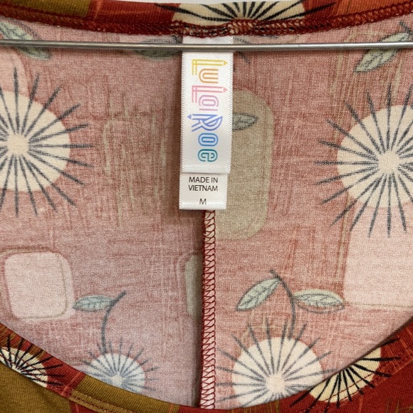 LuLaRoe Perfect T Top - Picture 2 of 4